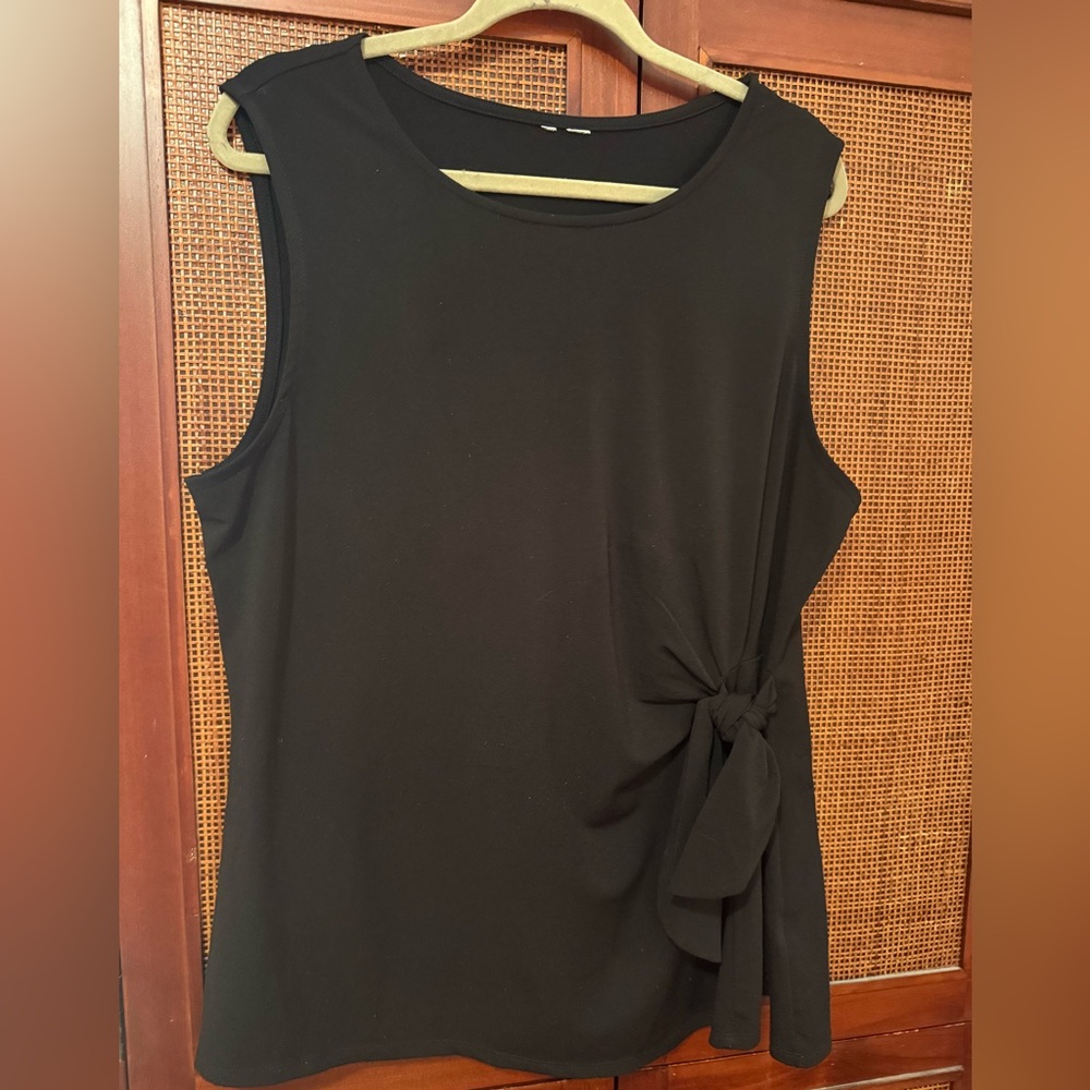 Black Knot Sleeveless Top with Side Tie